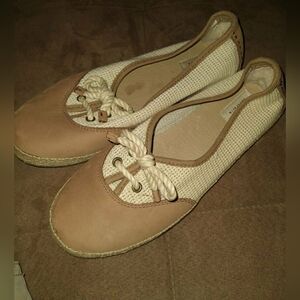 UGG Women's Catrin Shoes 1006837 Size 8.5